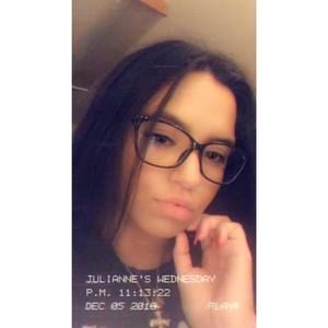 Meet your Posher, Julianne